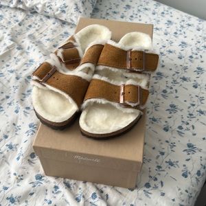 NWB Birkenstock shearling arizona size 37